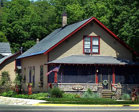 Korner Kottage Bed And Breakfast Traverse City Esterno foto